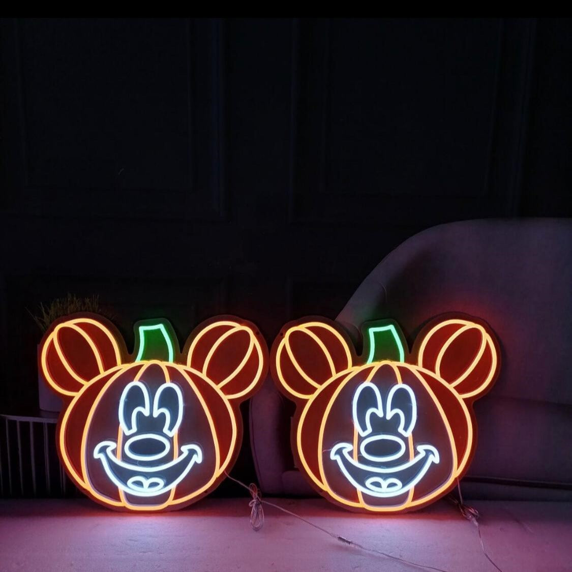 Mickey Pumpkin LED Neon Sign – WhatABirdie Neon